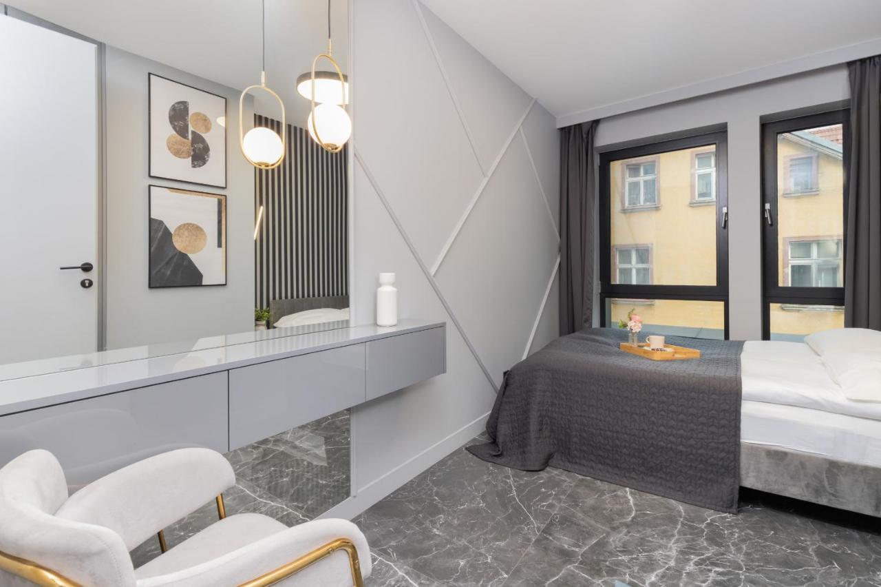 Luxurious Apartment With Two Bedrooms And Parking In Gdynia By Noclegi Renters Eksteriør billede