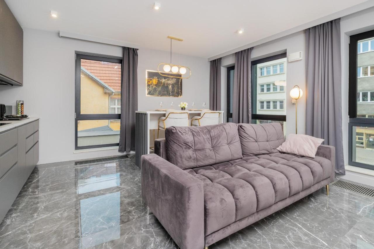 Luxurious Apartment With Two Bedrooms And Parking In Gdynia By Noclegi Renters Eksteriør billede